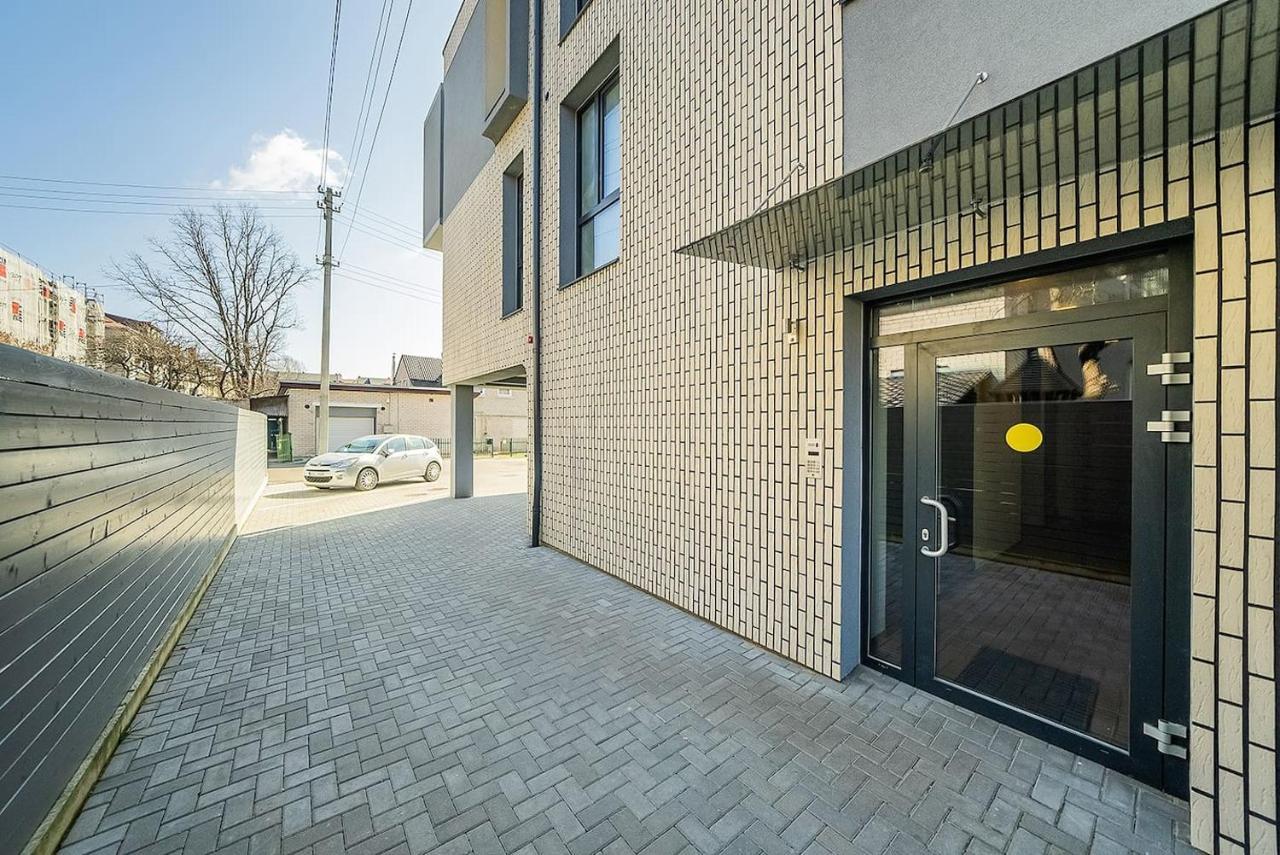 Lovely Apartment With Private Terrace By Urban Rent 카우나스 외부 사진